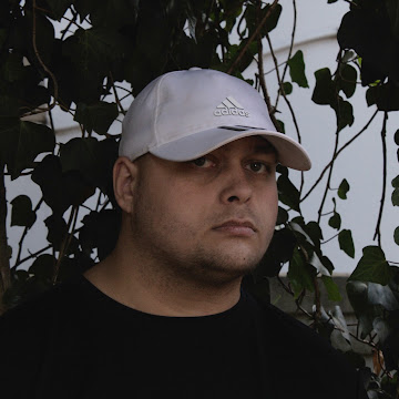 Profile photo of Ethan