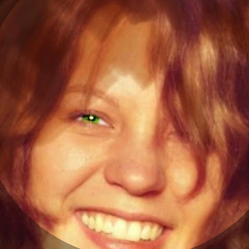 Profile photo of Elizabeth